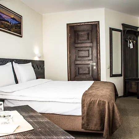 синевирський перевал מלון