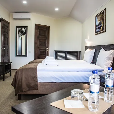 синевирський перевал מלון